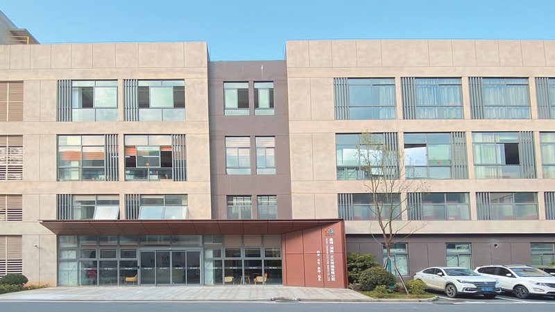 公关传播费用是企业品牌建设的重要组成部分，其构成主要包括以下几个方面：